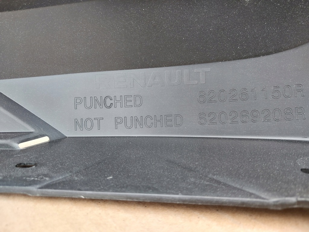 фото №8, Решітка бампер renault captur ii rs line nowa