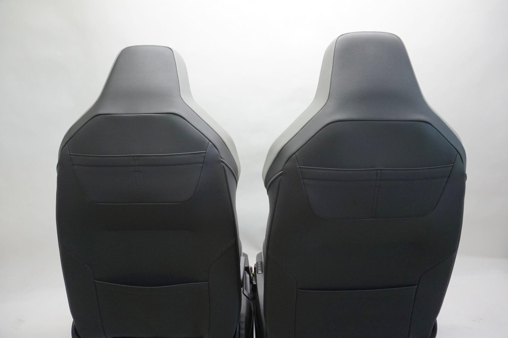 фото №14, Сиденья заднее сиденье обшивки vw golf viii 8 gti gtd hb