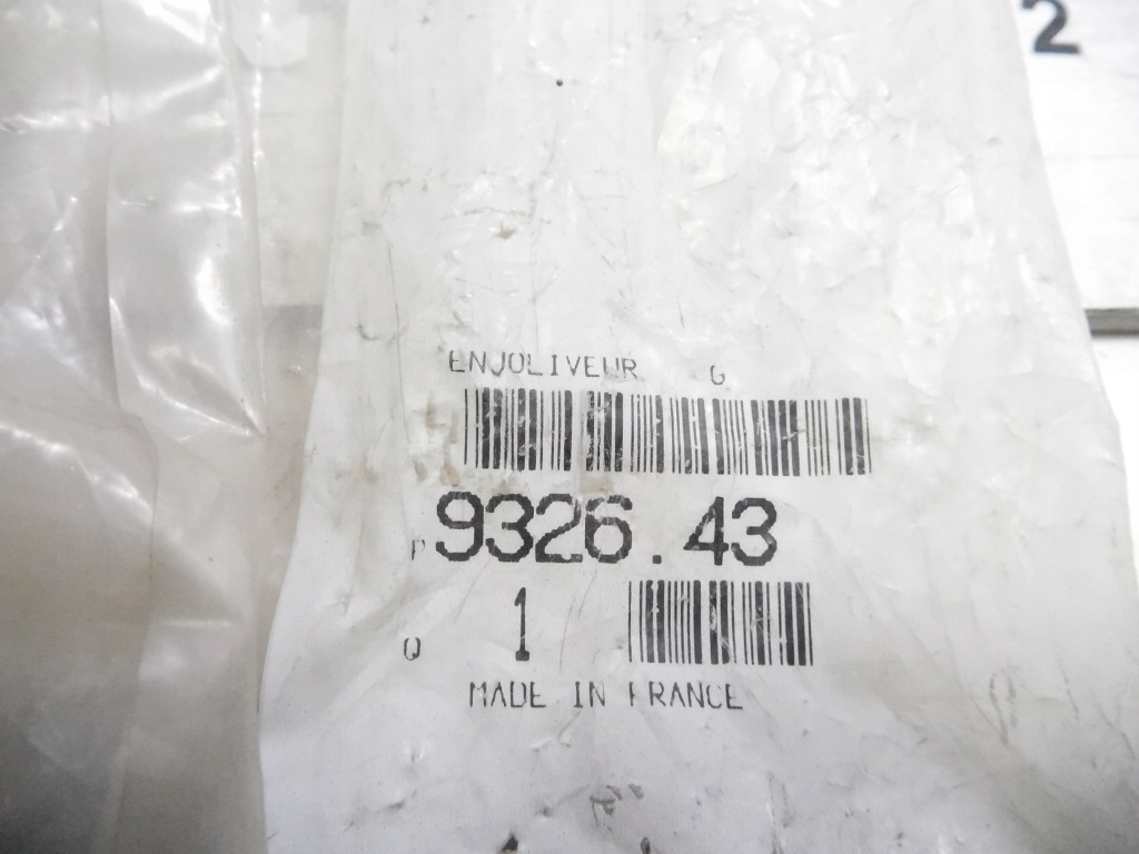 фото №6, Молдинг рами передній nadw. peugeot 607 9326.43