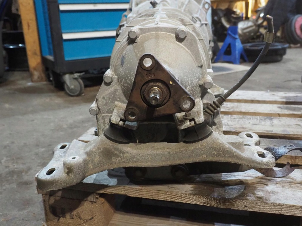 Коробка передач передач bmw e46 рестайлінг  2.0 n46 n46b20a 140 tys 7531411 Оригінал