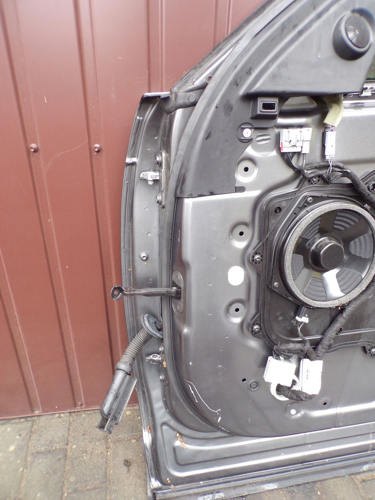 фото №12, Дверь правый перед land rover discovery v