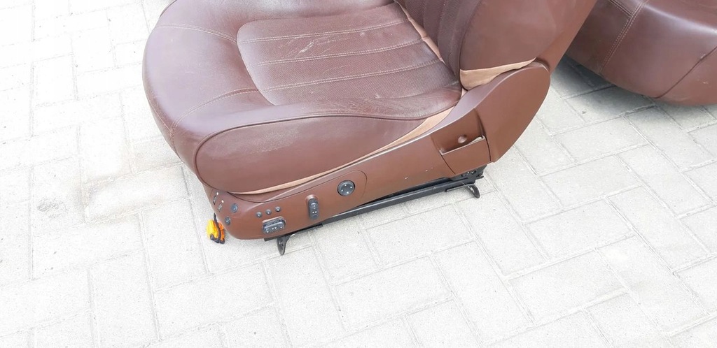 фото №7, Сидіння заднє сидіння комплект maserati quattroporte v m139 2008r 4.7