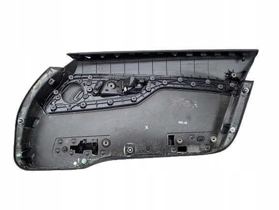 фото №6, Mercedes a197 amg sls обивка дверь левая обшивка