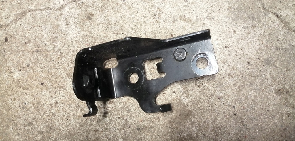 фото №1, Citroen c4 cactus кронштейн акумулятор