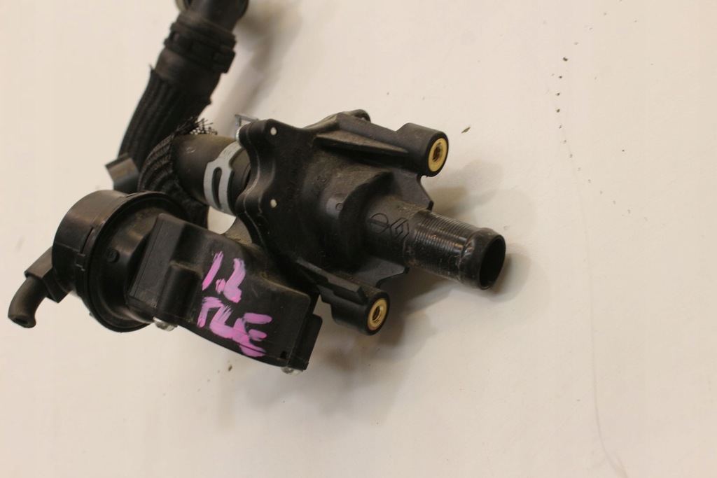 фото №4, Корпус термостата dacia duster ii 1.2 tce