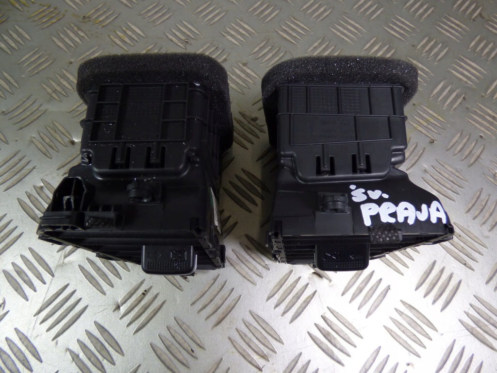 фото №5, Решётка обдув средняя правая левая kia ceed iii