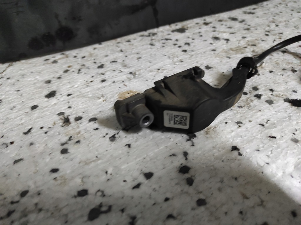 фото №3, Volvo v40 ii патрон капот 31305432