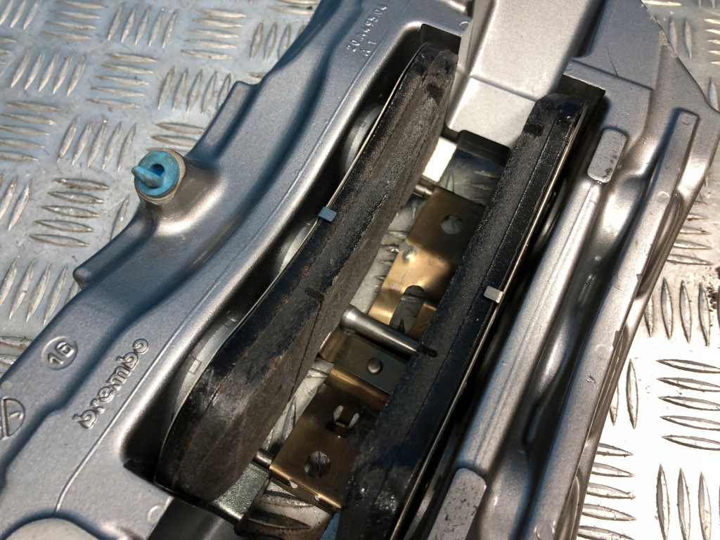 фото №9, Mercedes glc x253 6,3 amg супорт правий перед 360 mm brembo