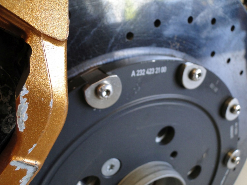 фото №10, Mercedes поворотный кулак подвеска задняя левая карбон керамический sl 232 r232 63 amg