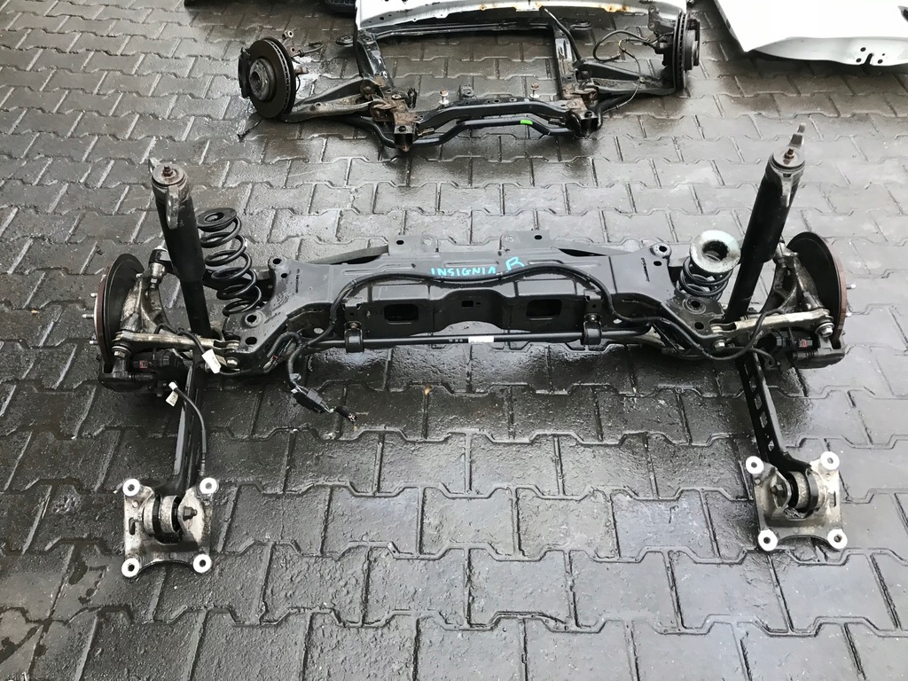 фото №1, Opel insignia b ii 2018 hb подвеска задние балка подвеска комплектная