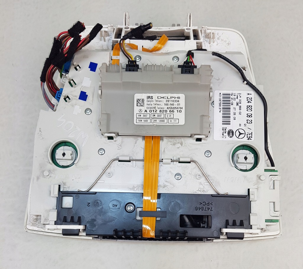 фото №4, Mercedes c w204 лампа освітлення салону перед