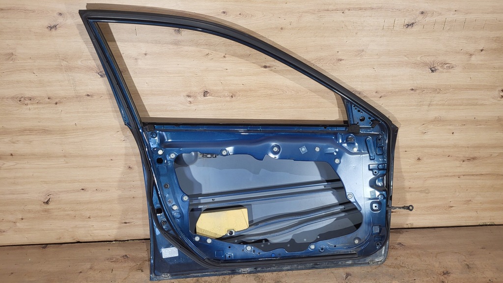 фото №11, Дверь левый перед mazda 6 gg 02- 32c