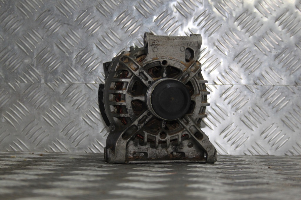 фото №1, Mercedes w245 генератор 2661541302