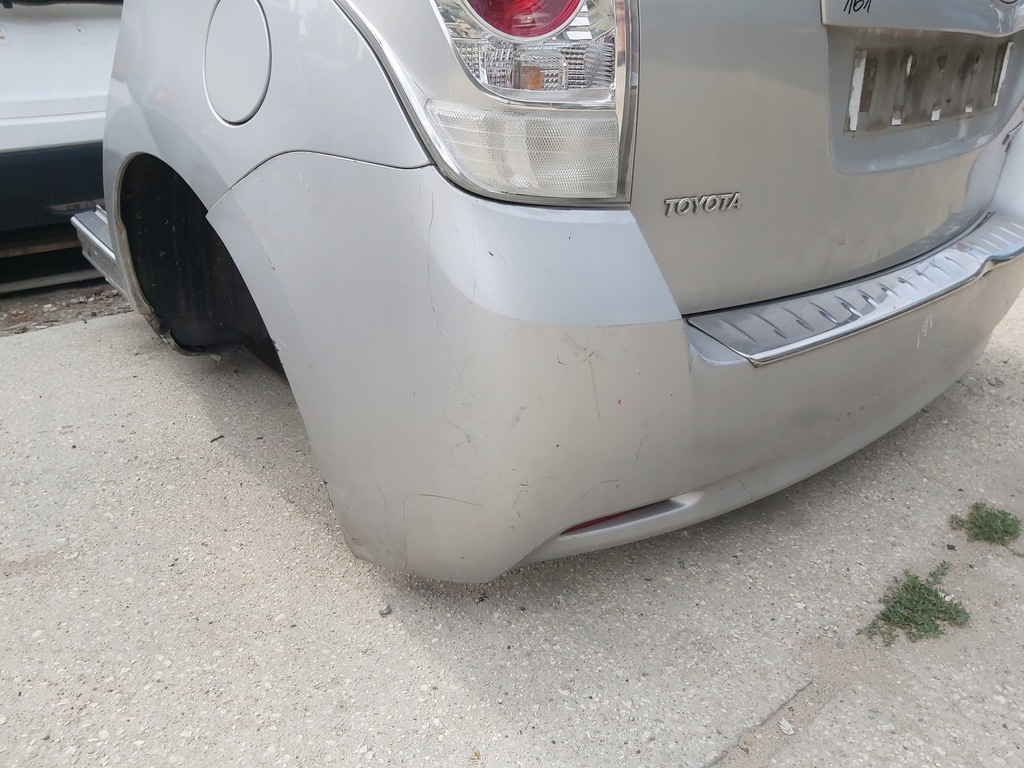 фото №6, Toyota verso задняя крышка багажника крыло бампер лампа pas