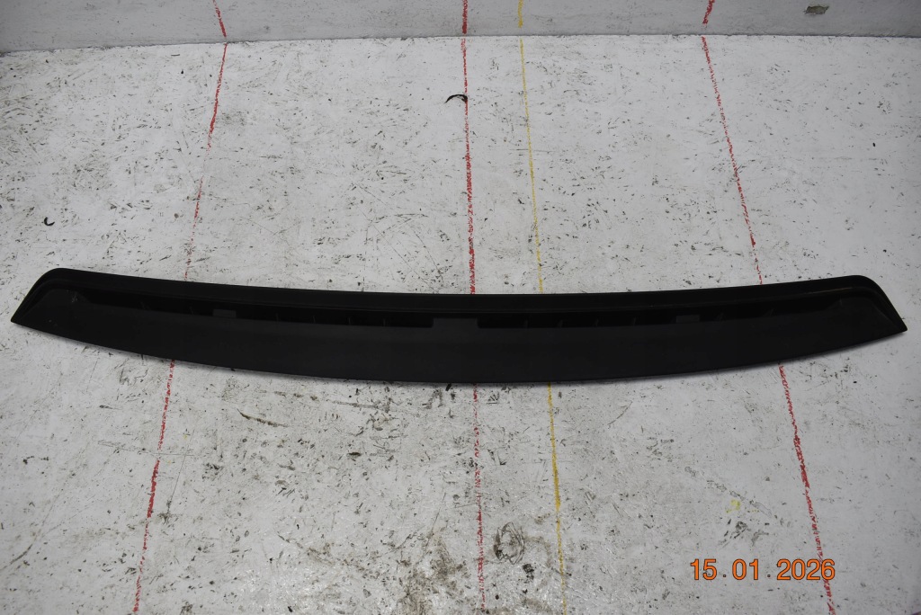 фото №1, Молдинг решітка впуск повітря верхній iveco daily vi 6 19-