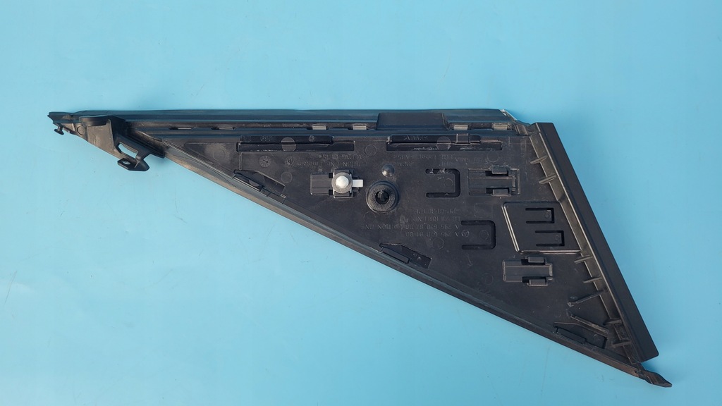 фото №8, Mercedes eqe 350+ 23r захист dekor заглушка ліва a2956700100