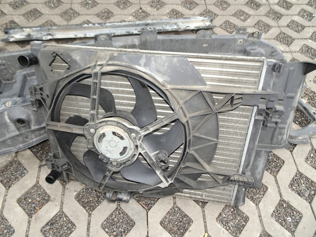 фото №6, Opel vivaro i радіатор, pas передній комплект