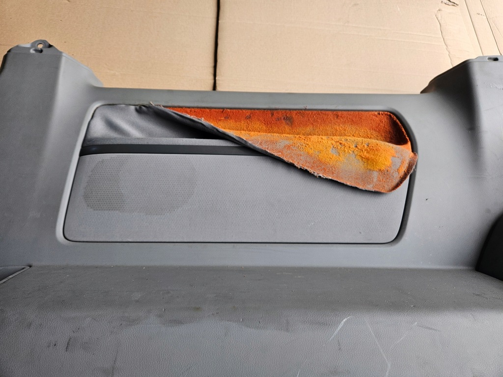 фото №5, Обшивка правий задня шторка vw t5 multivan