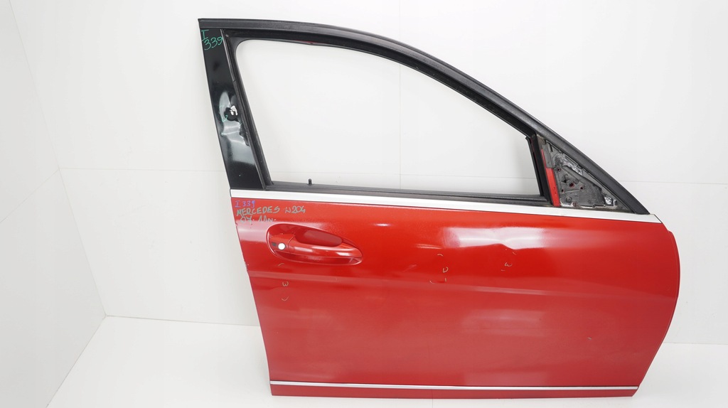 фото №1, Дверь правый перед mercedes w204 07-11r 590