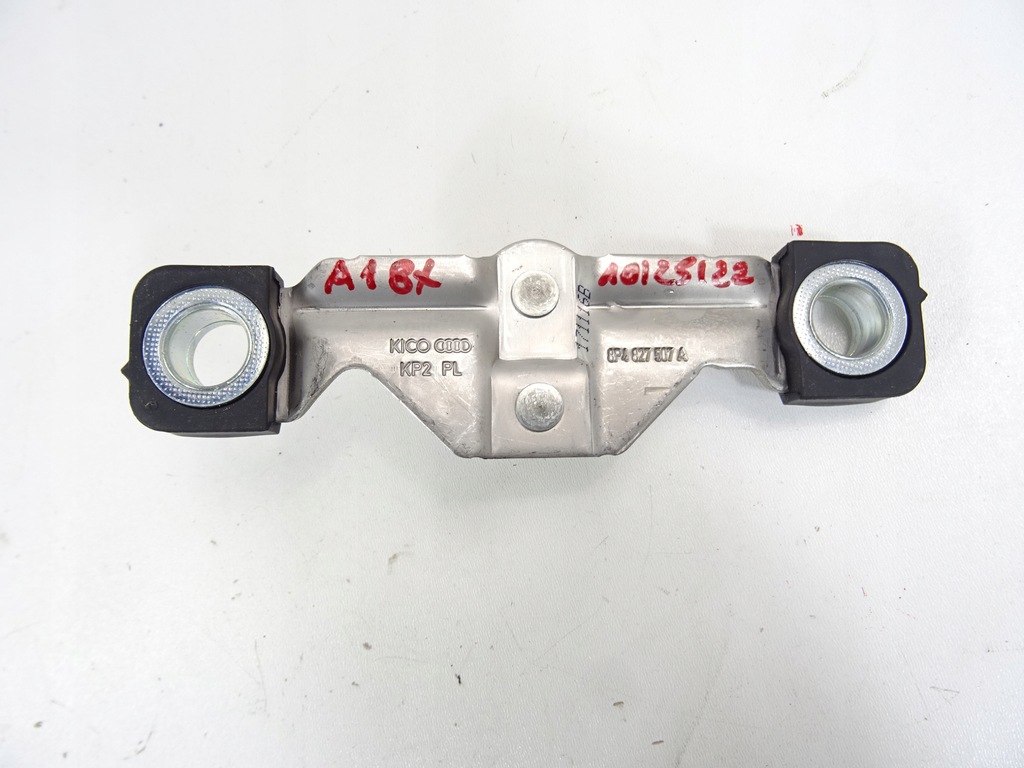 фото №5, Audi a1 8x lift засувка замок кришки поперечина багажника задня 8p4827507a 2010-2018