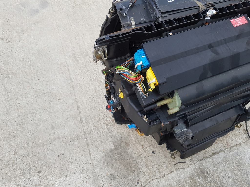 фото №10, Отопитель комплектная bosch оригинал 8 390 038 bmw e34 520i 525i m50b25nv