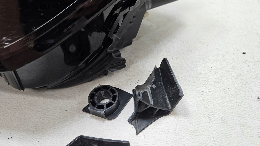 фото №6, Лампа ліва перед citroen ds3 crossback 9820840780