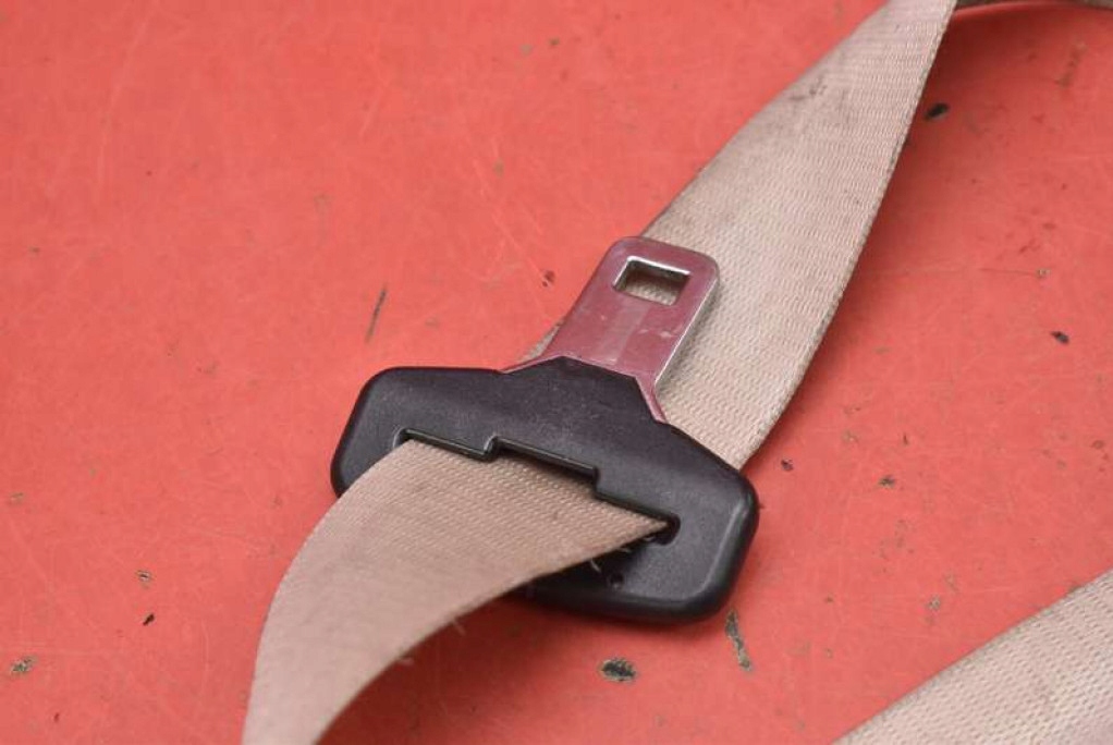 Ремінь безпеки правий перед 825897210 bmw x5 e53 03-06 Київ