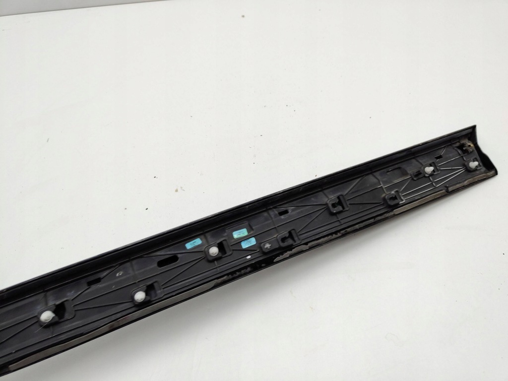 Купить Skoda superb 3 молдинг дверь левый  перед передняя левая 3v0854939