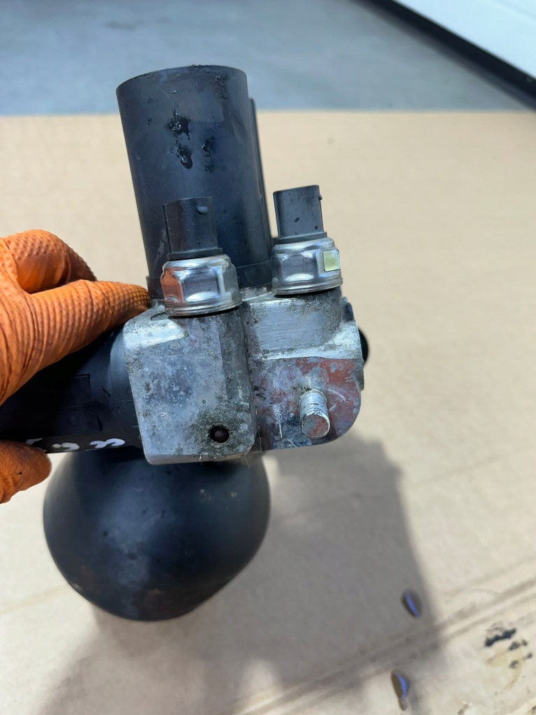 Блок abc, клапанний, клапанів abc перед, передній mercedes cl w216, s w221 в Україні