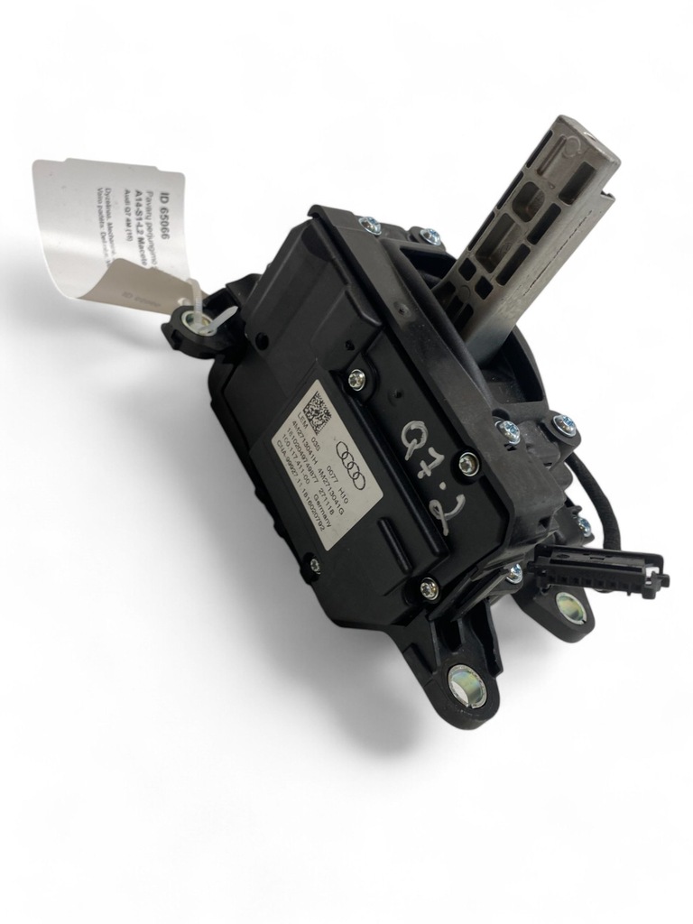 фото №8, Audi q7 4m 2018 домкрат переключения передач / верхний