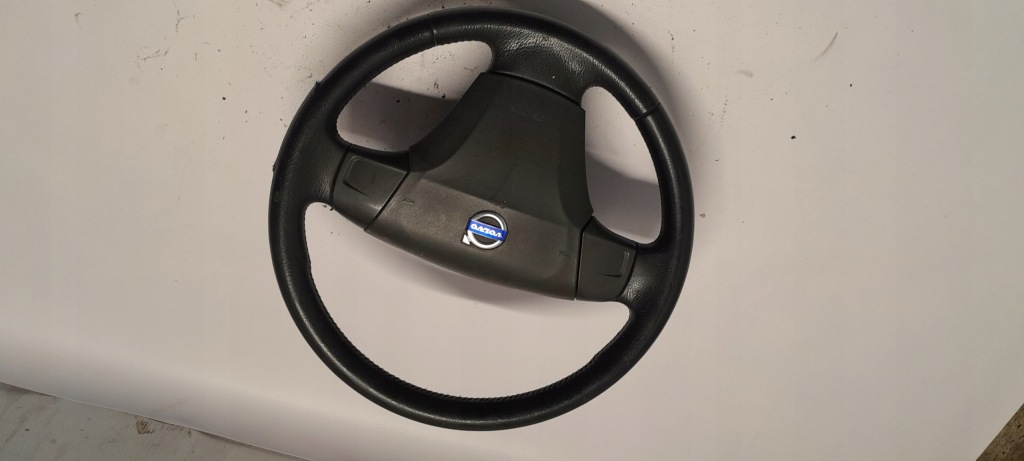 фото №1, Volvo v50 повітропровід шкіра подушка подушка безпеки