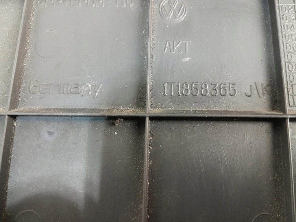 фото №5, Vw touran i lift захист pod кермо 1t1858365j