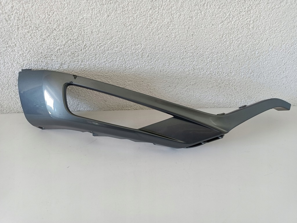 фото №1, Volvo xc90 оригинальная решётка правая 31383801