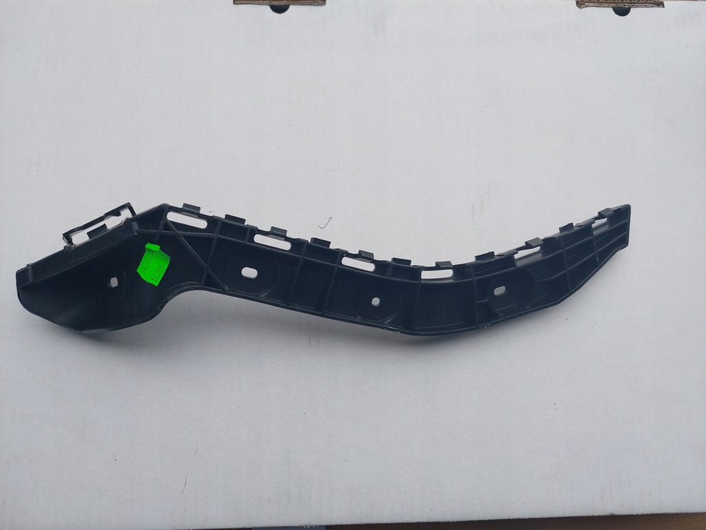 фото №1, Skoda rapid spaceback 12- напрямна кронштейн кронштейн бампер задня правий