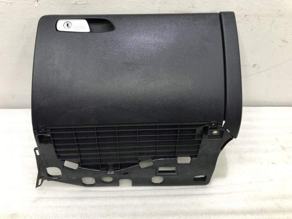 фото №1, Бардачок пасажира audi a5 8t 8k1857035