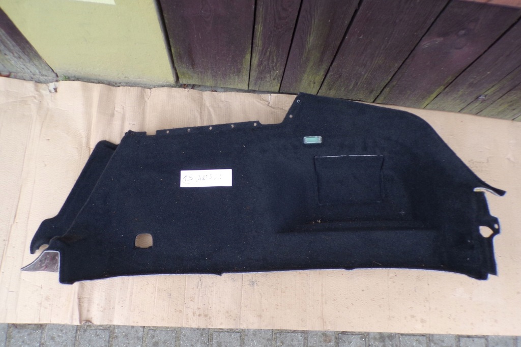 фото №1, Обивка багажник правая vw arteon