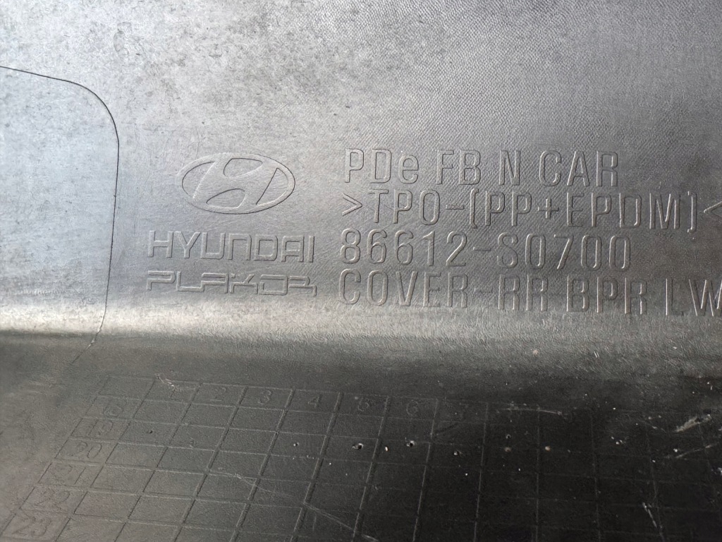 фото №9, Бампер задняя задний диффузор отражатель hyundai i30 n fastback 86612-s0700