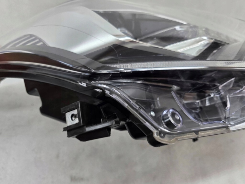 фото №15, Toyota c-hr chr 16+ lift лампа правая перед full led eu 81130-f4390-00