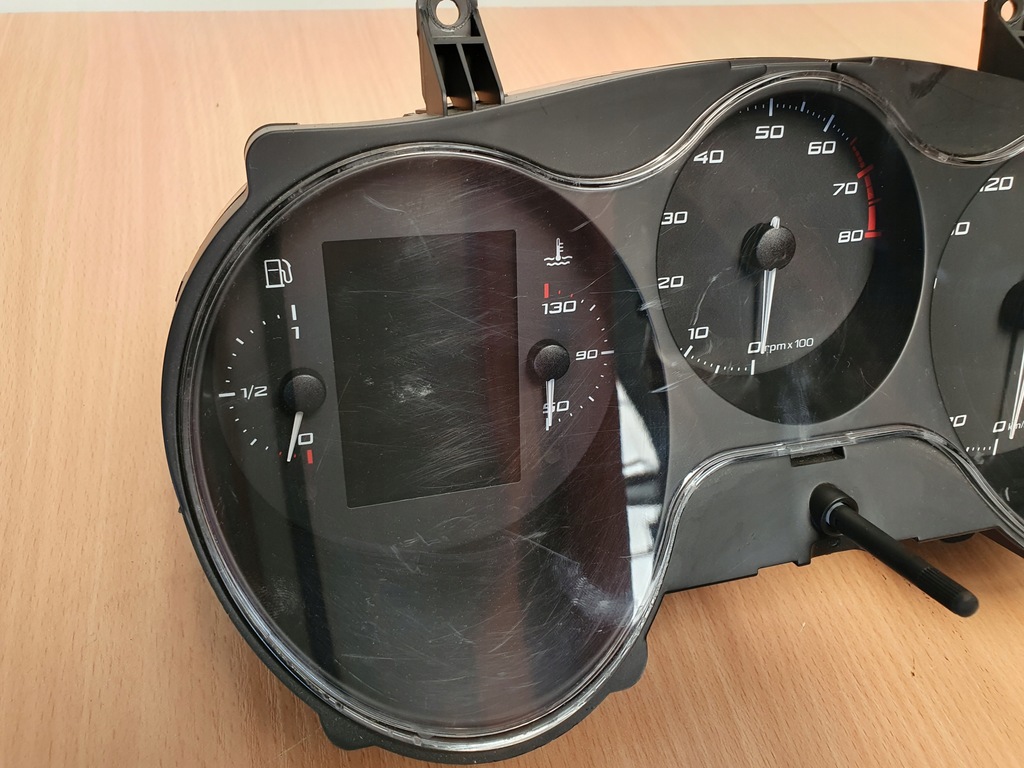 фото №7, Счетчик приборная панель дисплей 1.8 tsi автоматическая коробка передач seat altea xl 10r lift 1p0920850c