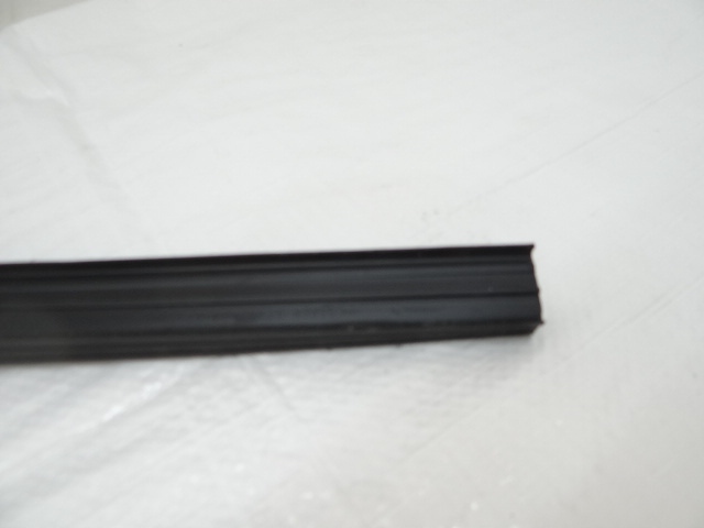 фото №7, Citroen c3 aircross левая задняя прокладка дверь стекло 13452288