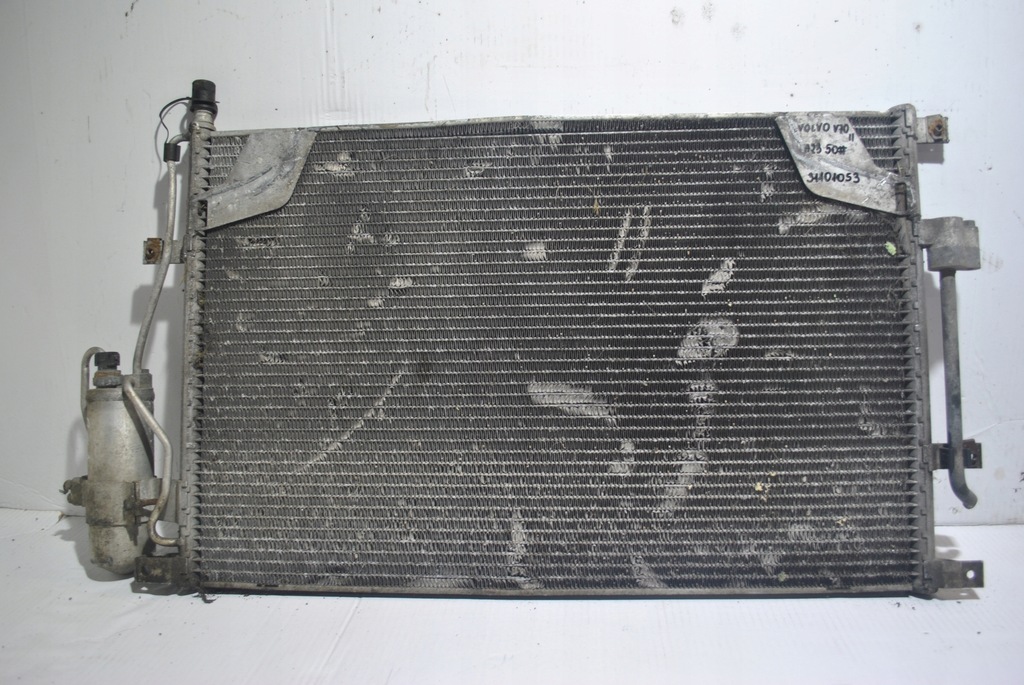 фото №1, Радиатор кондиционера volvo v70 ii 31101053