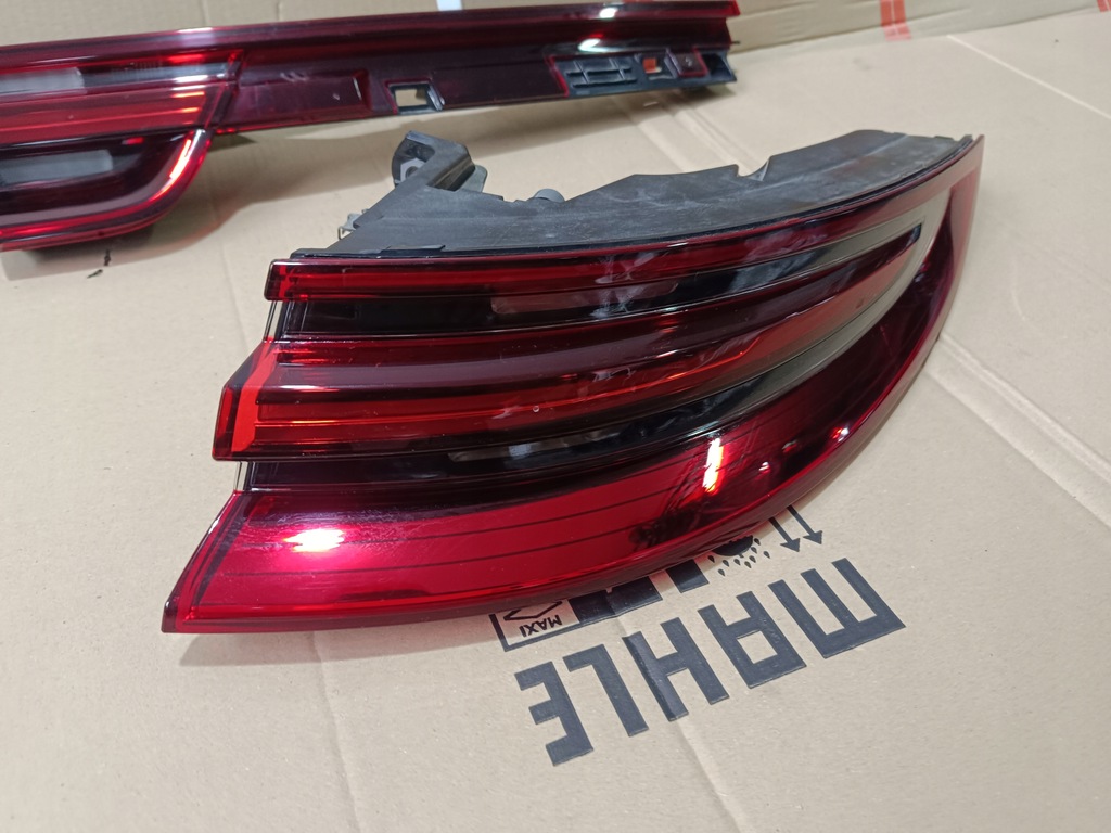 фото №11, Лампи задня задні porsche panamera 971 europa