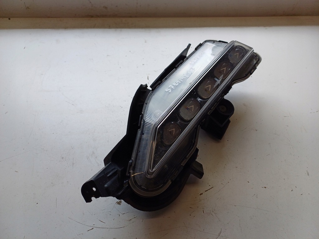 фото №4, Hyundai i40 lift 14- противотуманная фара drl led левый 92201-3z5