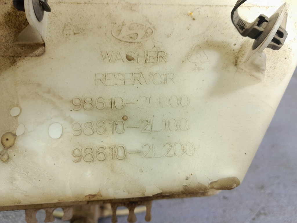 фото №6, Hyundai i30 i lift бачок помпа распылителя 98610-2l000