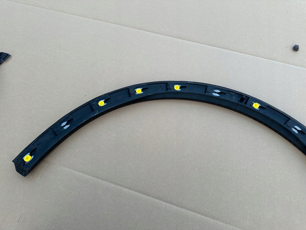 фото №8, Молдинг крыла левый перед audi rsq8 q8 4m8 abt карбон оригинал