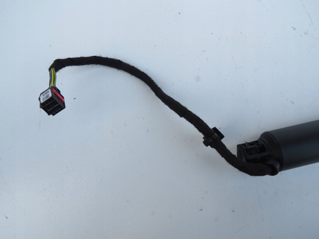 фото №8, Привід кришки багажника електричний volvo s90 2.0 31371787