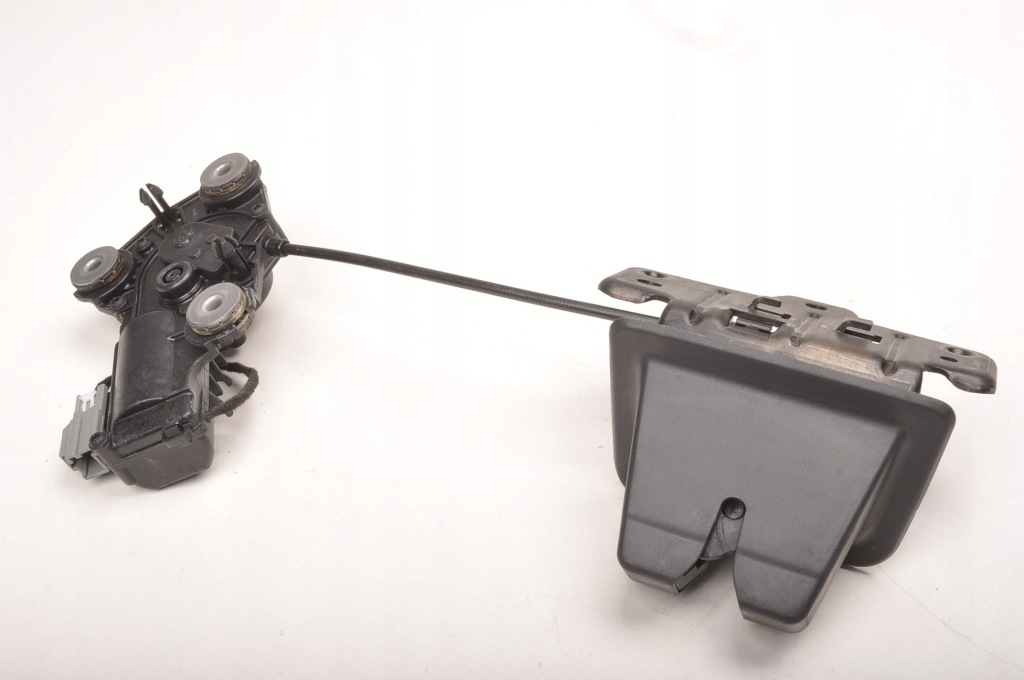 Купить Volvo s90 ii замок багажника крышки 31386567