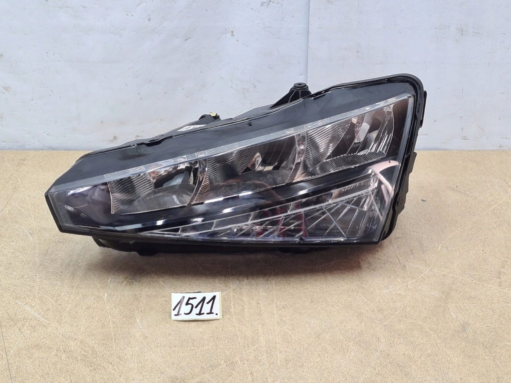 фото №1, Лампа лівий перед передня ліва skoda scala crystal lighting 657941015