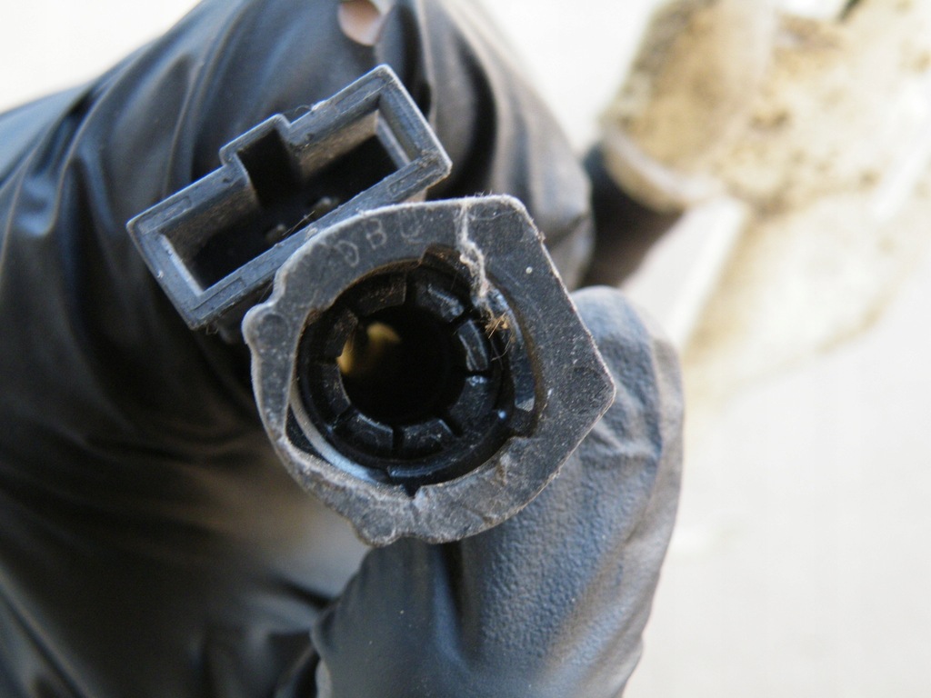 фото №13, Audi a6 c5 2.0 бензин указатель датчик уровня топлива 1j0919673l