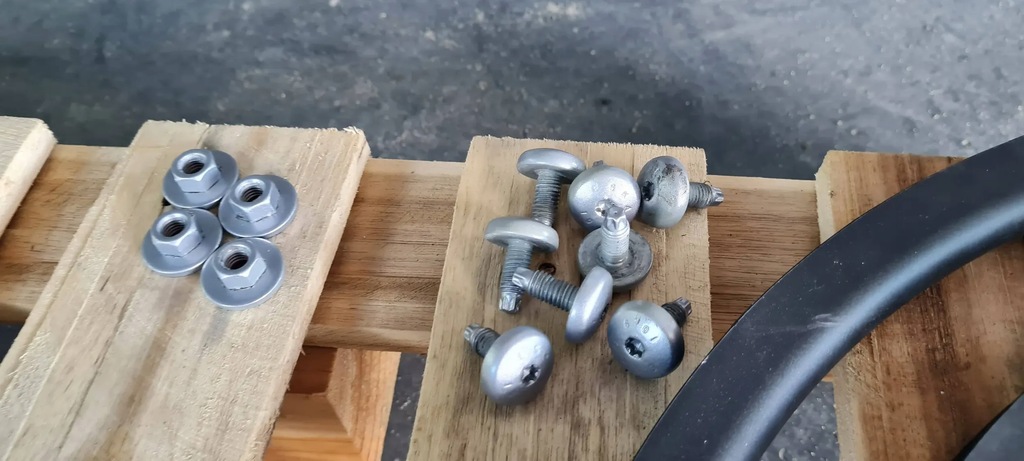 фото №6, S3 8v sedan a3 петля петли крышки задняя багажника 8v5 2x ly7g